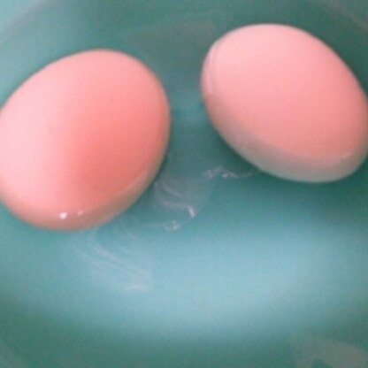 グリルでゆで卵？！なんか怖い((((；゜Д゜))) と怯えながら挑戦してみました。
普通にできちゃいました♪ゆで卵っていうか焼き卵？？